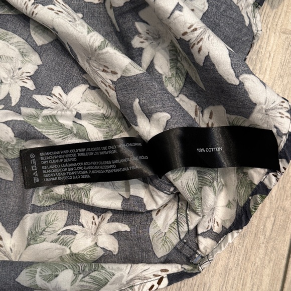 Floral Black and White Men's Shirt - Picture 4 of 4